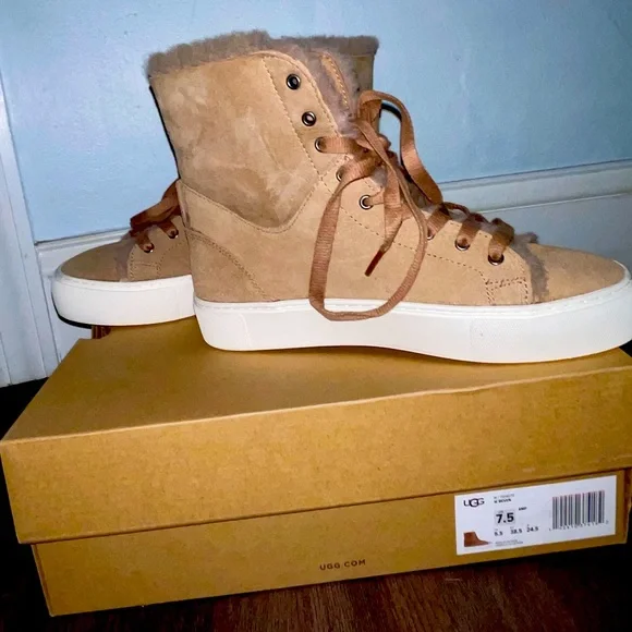 Uggs laced booties sneakers. - Picture 1 of 3